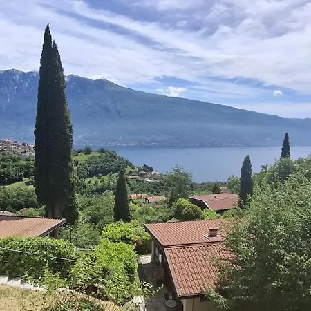 Casa Di Garda Casa de férias *