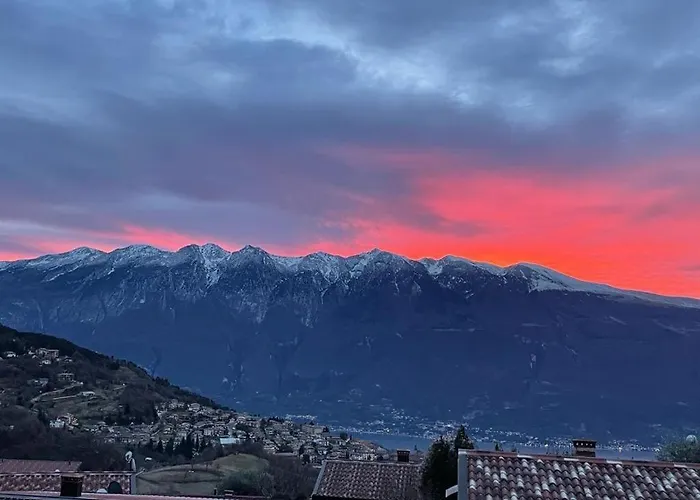 Casa Di Garda Vakantiehuis Tignale